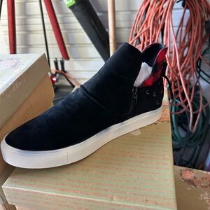 Black Suede Women’s Slip-On Sneakers